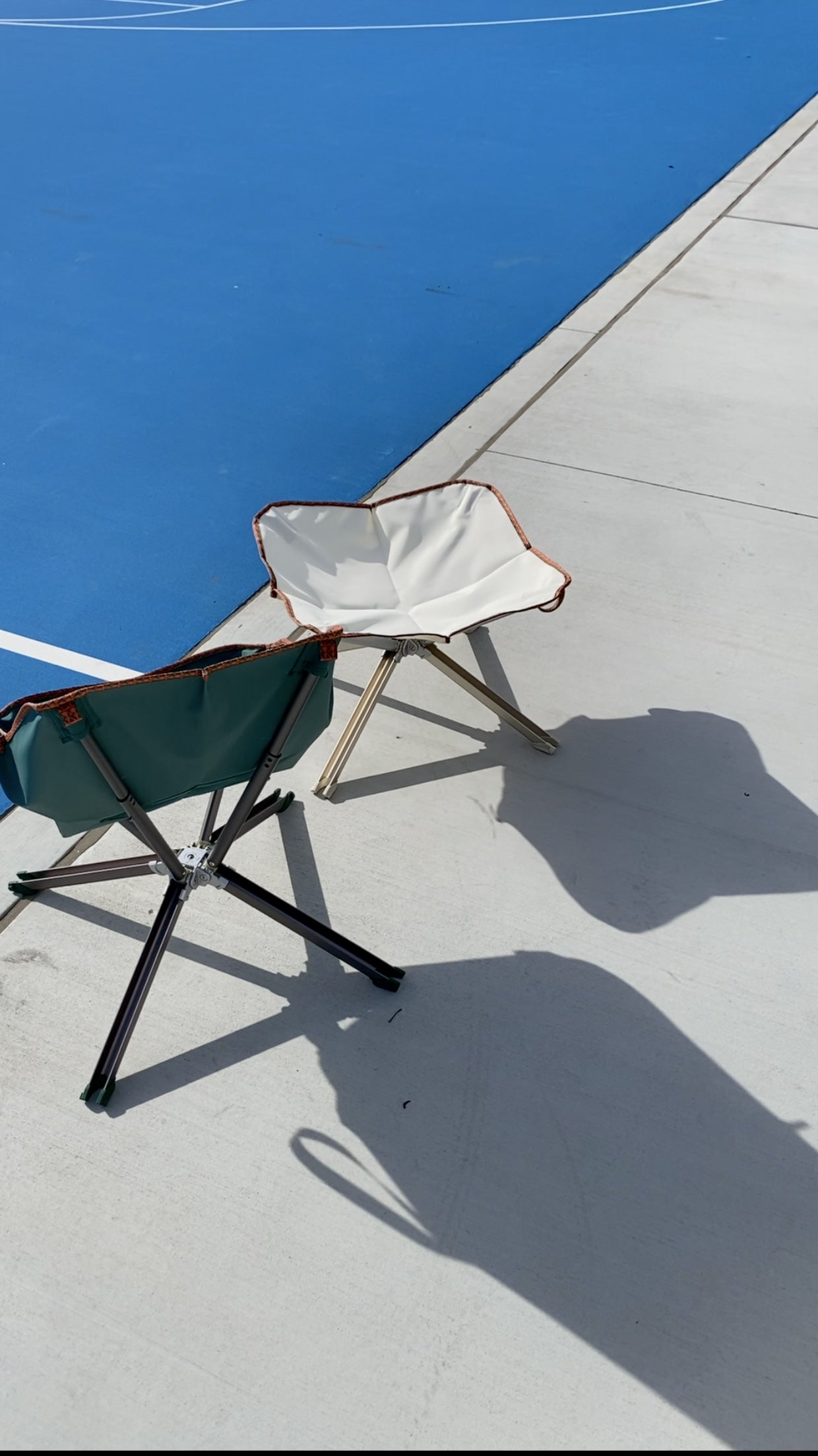 Foldable Lander Table/Ottoman